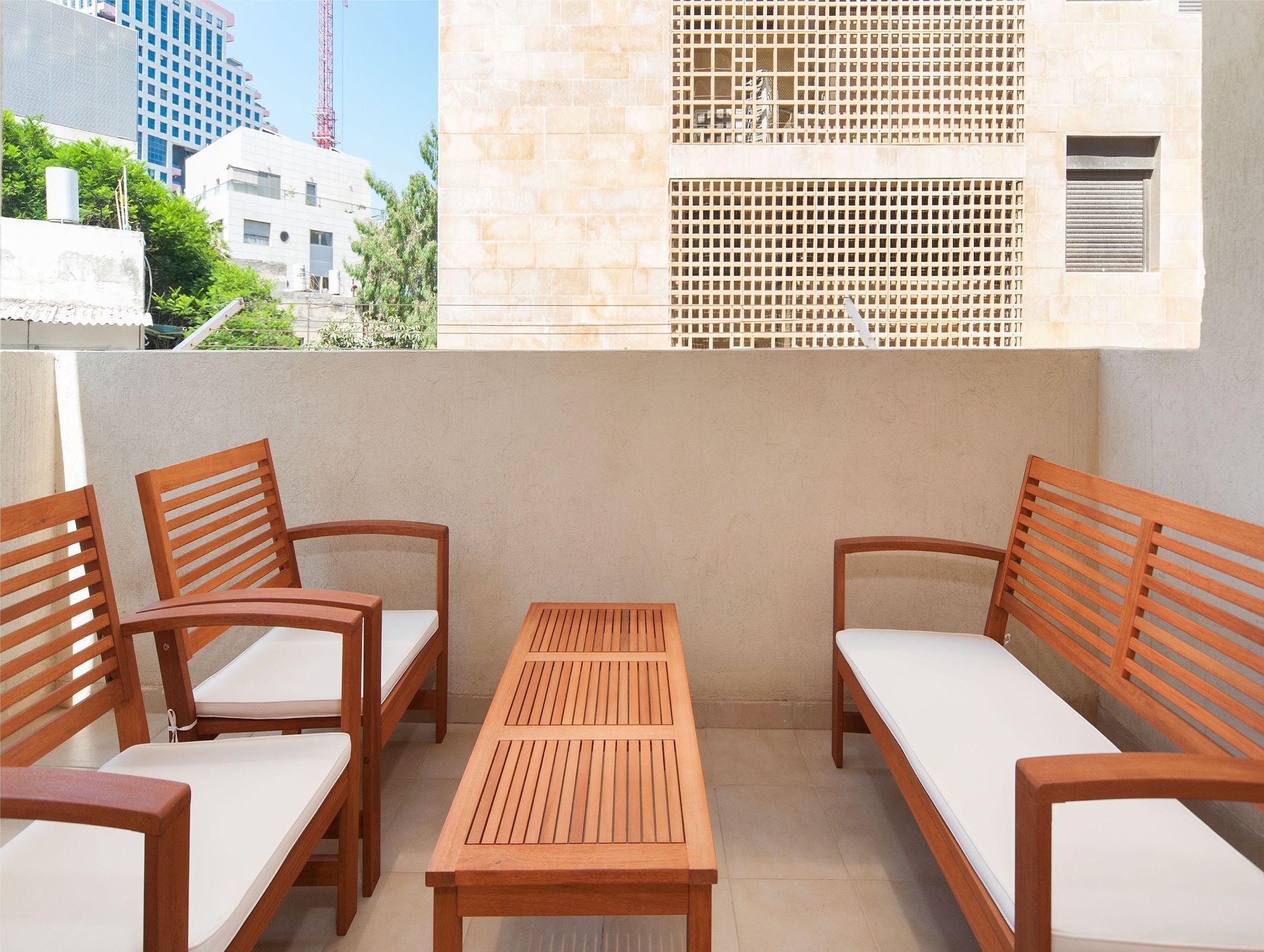 Charming 2Bd Apt W/ Balcony By Sea N' Rent テル・アビブ エクステリア 写真